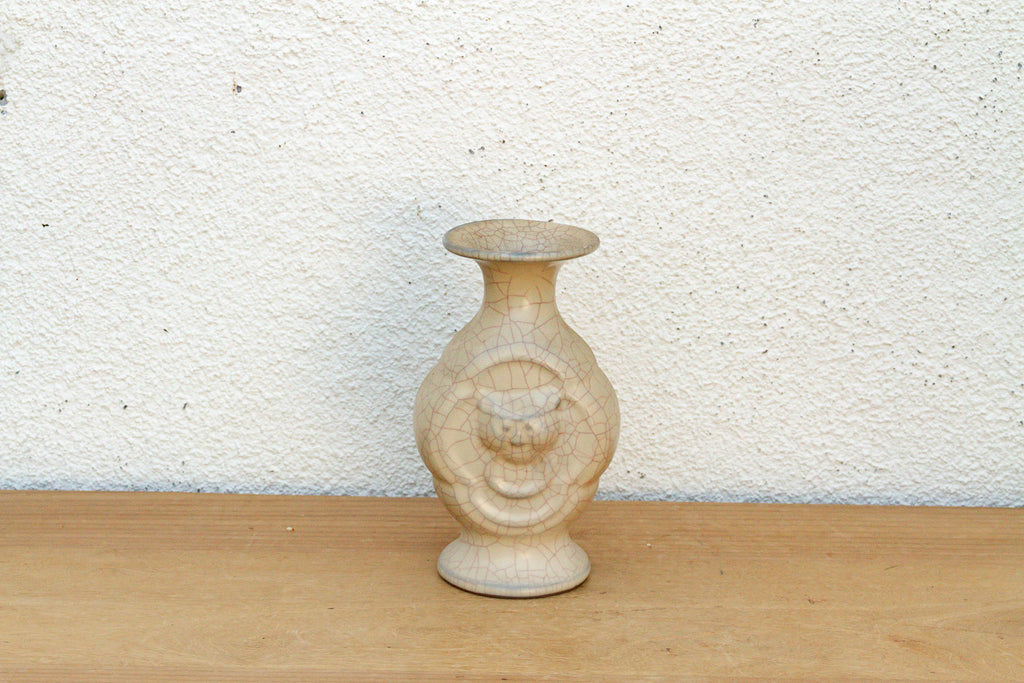 Traditional Ge-Style Stoneware Medallion Vase