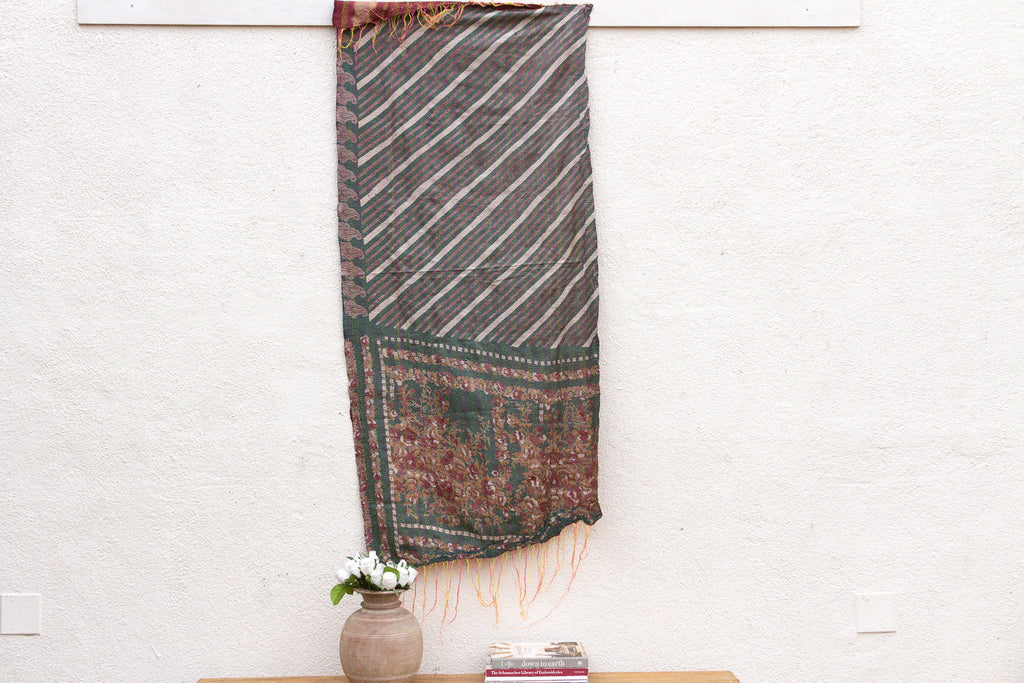 Floral Border Silk Kantha Reversible Throw