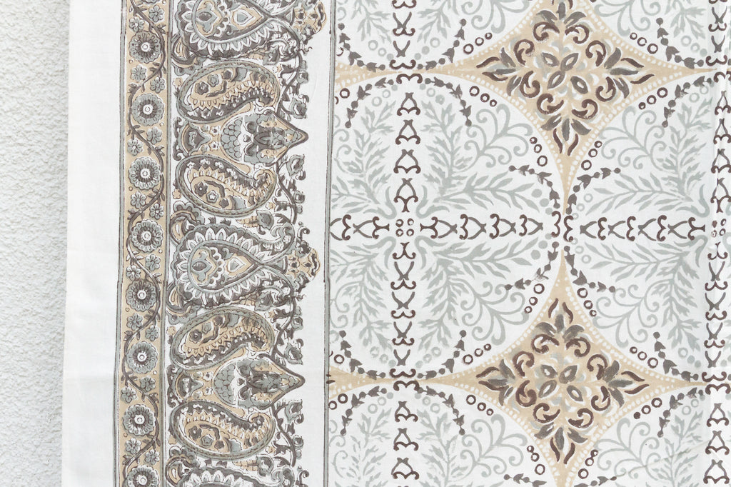 Paisley Medallion, Hand Blockprint Cotton Coverlet