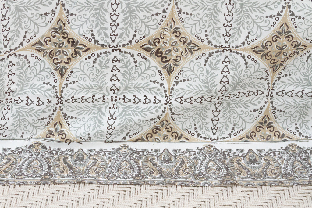 Paisley Medallion, Hand Blockprint Cotton Coverlet