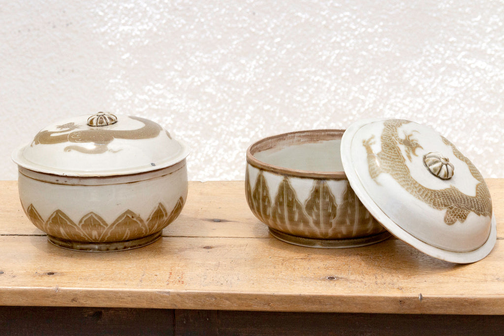 Pair of Imperial Asian Porcelain Lidded jars (Trade)