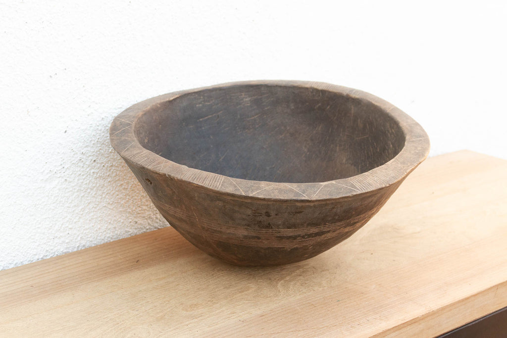 Large Dark Espresso Brown Milking Bowl