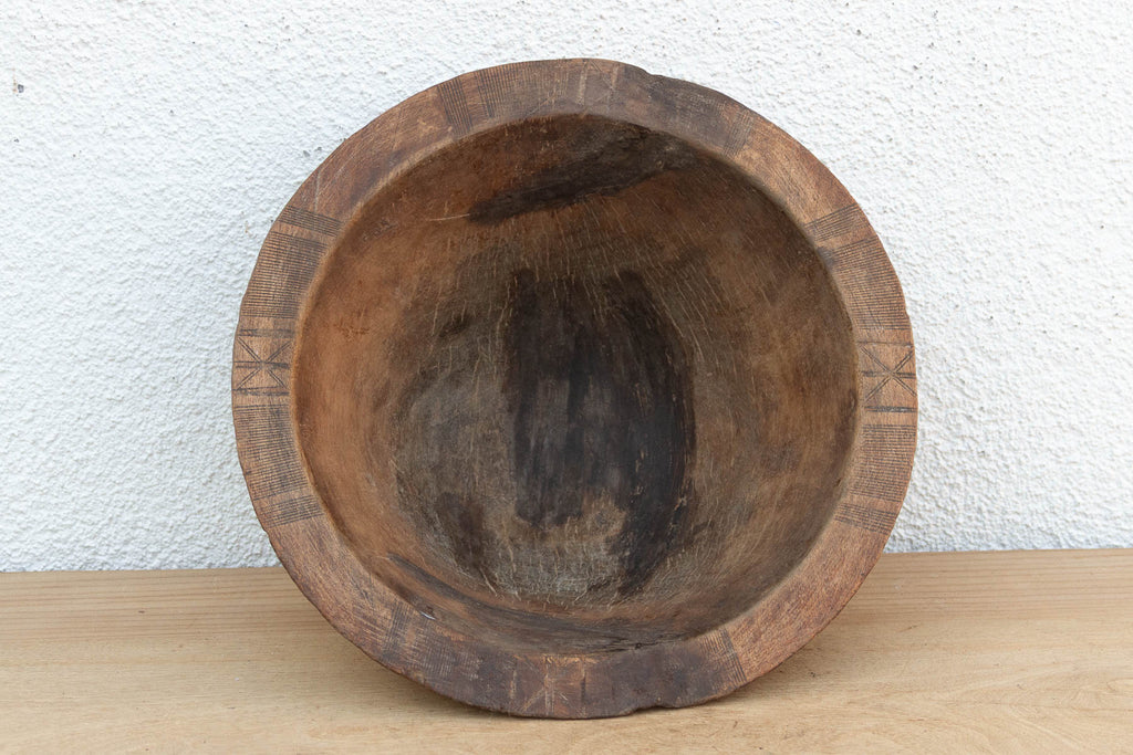 Asymmetrical Root Burr African Bowl