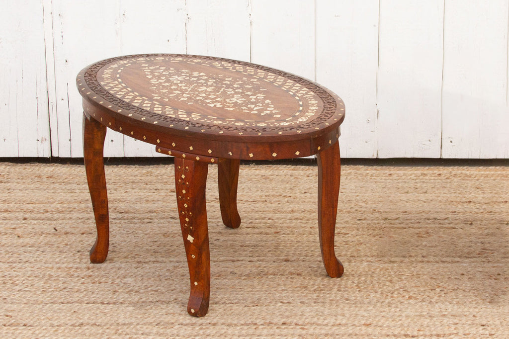 Vintage Rosewood Oval Inlay End Table (Trade)