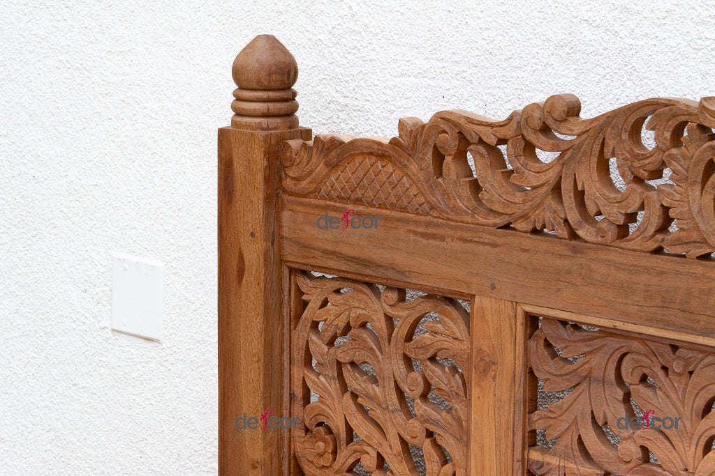 Finely Carved Royal Bali Club Daybed