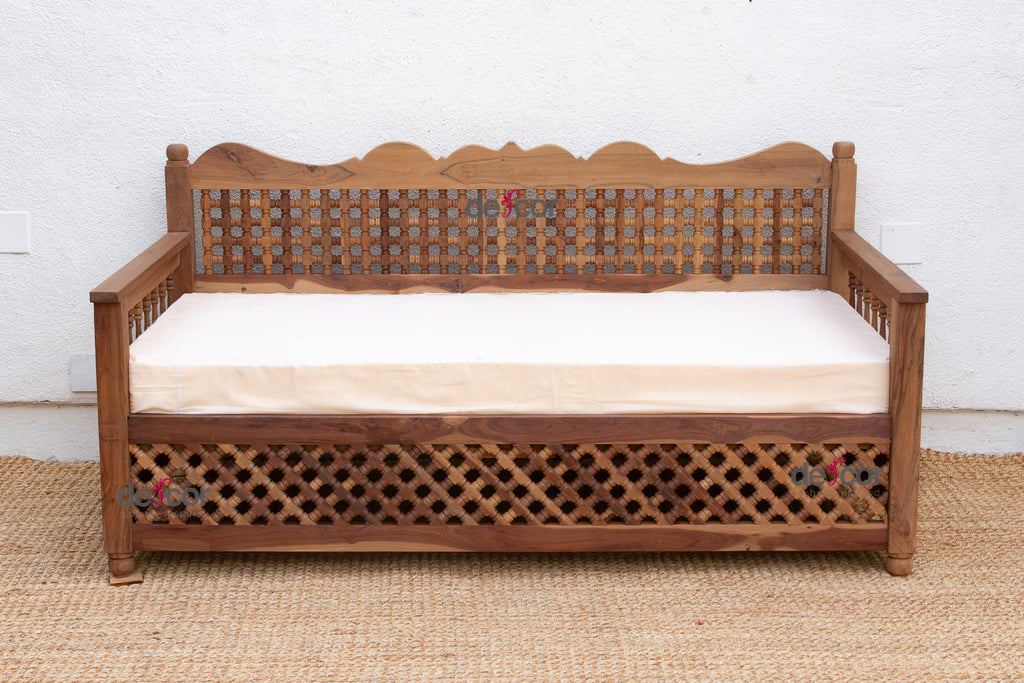 Reclaimed Moroccan Club Daybed Sofa (Trade)