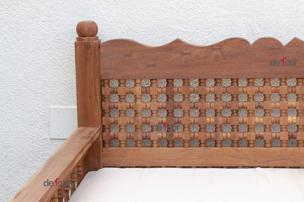 Grand Marrakesh Hand-carved Mousharabi Daybed