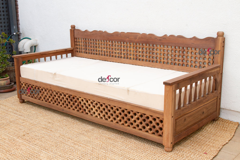 Grand Marrakesh Hand-carved Mousharabi Daybed