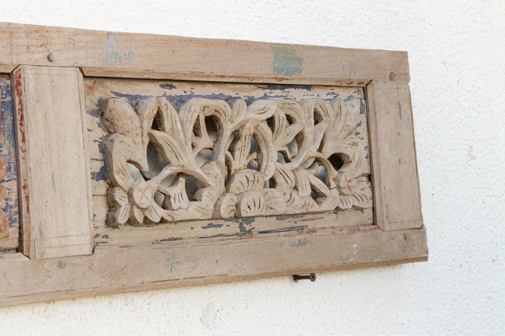 Antique Bloom Carved Small Wood Carving