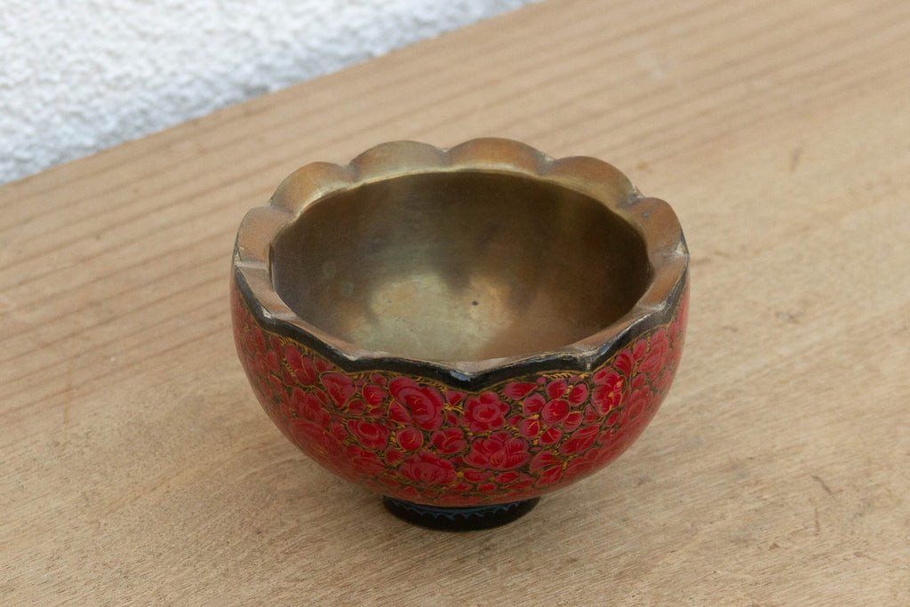 Small Kashmiri Scalloped Enamel Bowl (Trade)