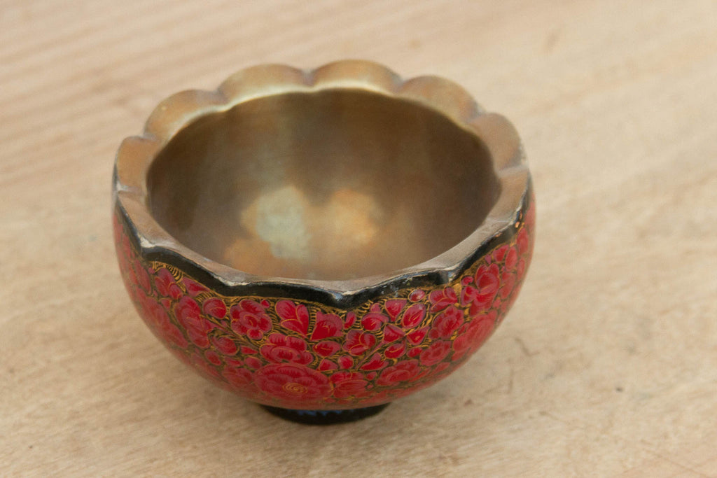 Small Kashmiri Scalloped Enamel Bowl (Trade)