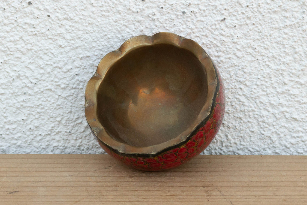 Small Kashmiri Scalloped Enamel Bowl (Trade)