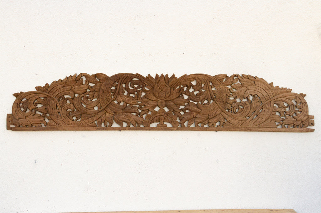 Palace Pediment Antique High Relief Carving