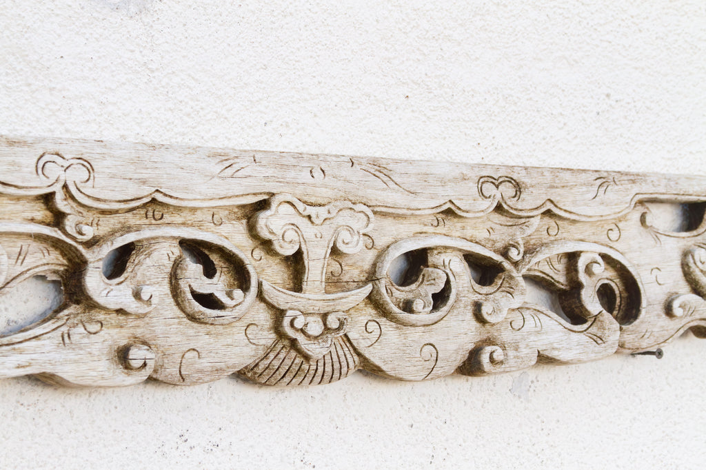 Whispers of Clouds, Palace Wood Carving