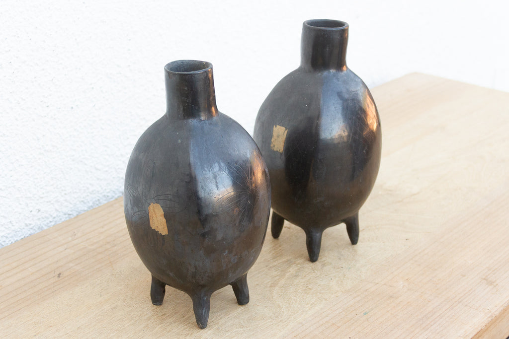 Pair of Vintage Oaxacan Black Clay Vases (Trade)