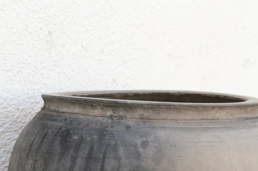 Hani Harvest Clay Pot