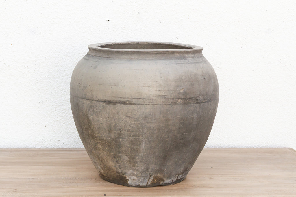 Hani Harvest Clay Pot