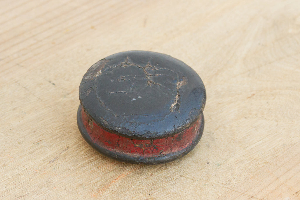 Petite Antique Round Leather Lidded Box