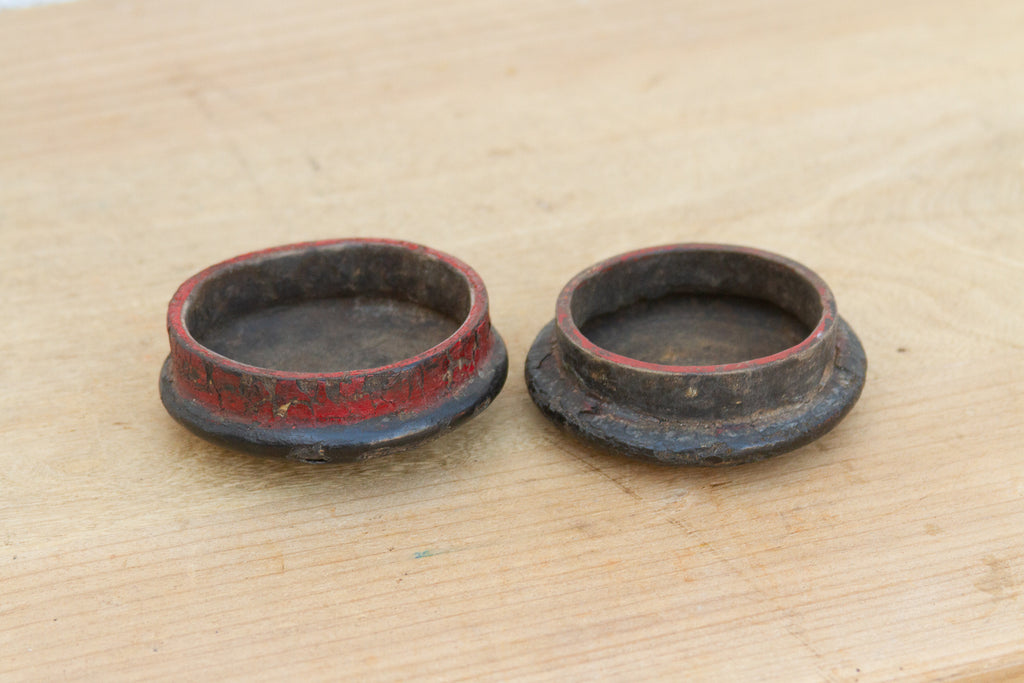 Petite Antique Round Leather Lidded Box