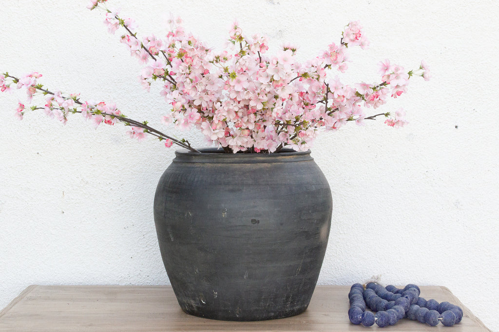 Obsidian Patina Clay Pot