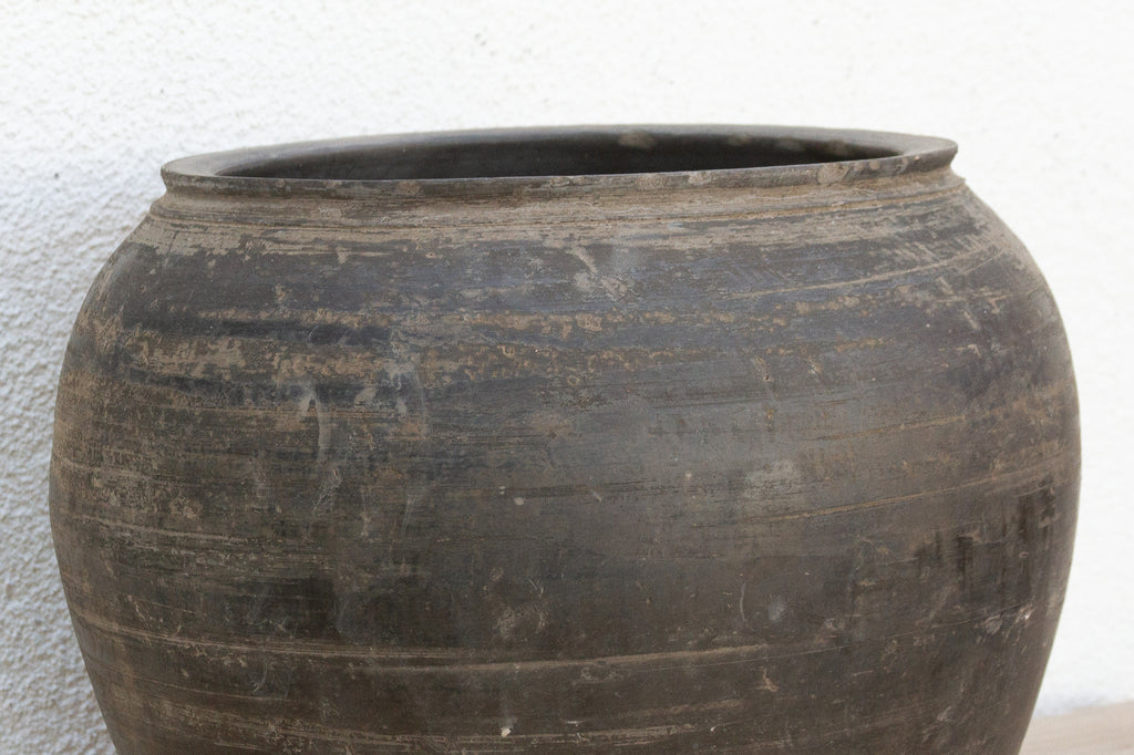 Vintage Moss Charcoal Clay Pot