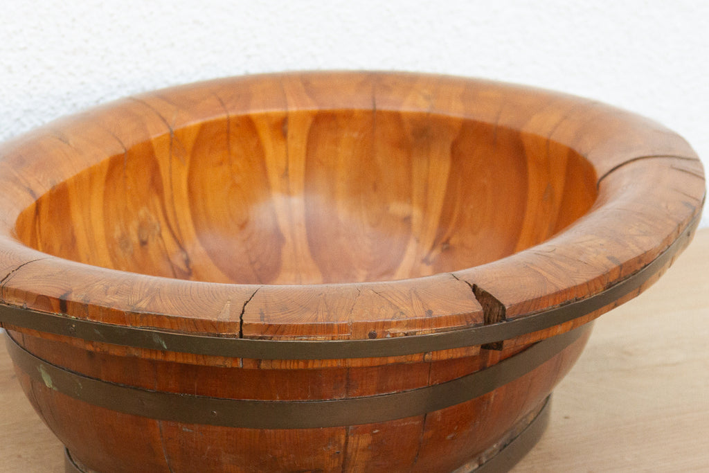 Antique Oval Chinese Wash Basin (Trade)