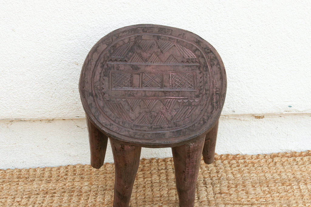 Blackened Forest Wood Nupe Table (Trade)