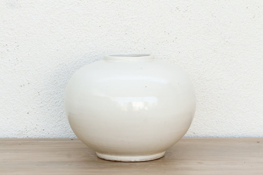 Eclectic Modern White Round Porcelain Vase