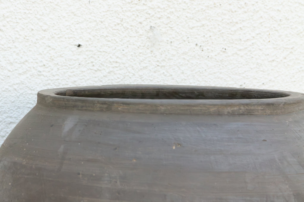 Large Earthenware Clay Pot