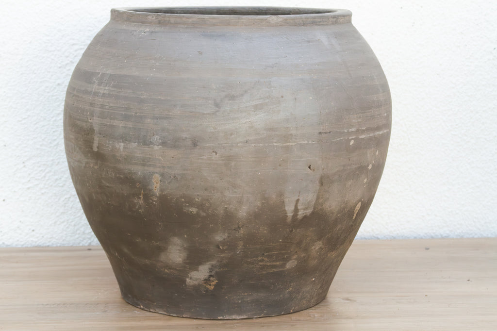 Large Earthenware Clay Pot