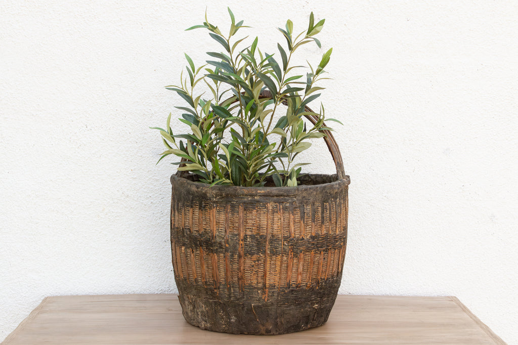 Vintage English Farmhouse Basket