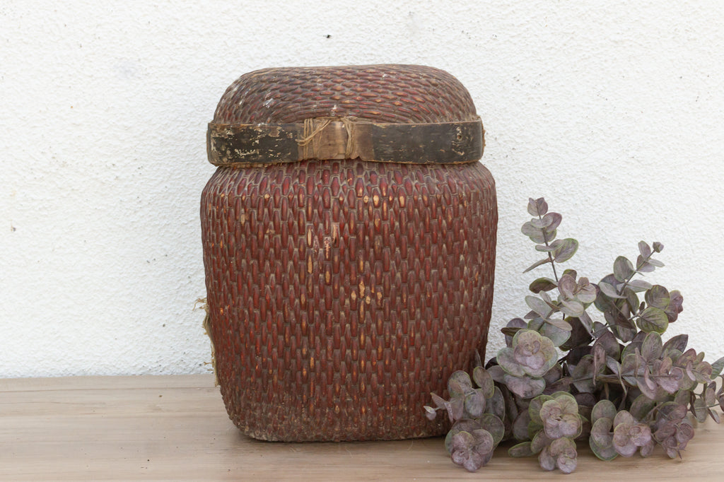 Antique Willow Storage Basket w/Lid