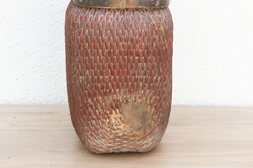 Antique Willow Storage Basket w/Lid