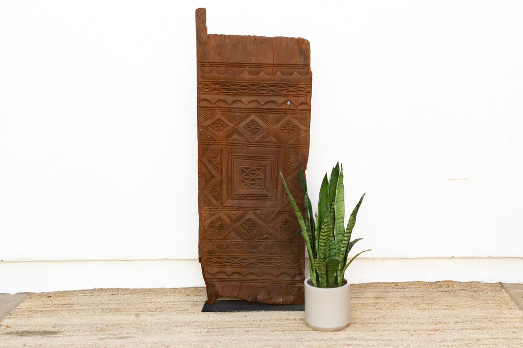 Beautifully Carved Nested Diamond Antique Door (Trade)