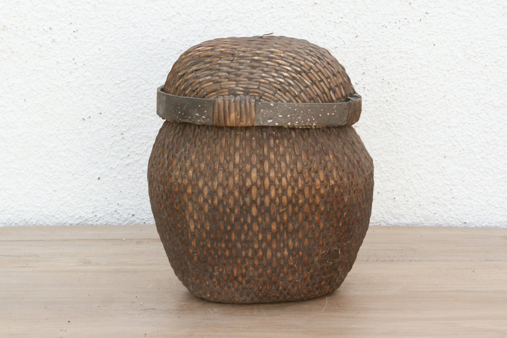 Old Farmhouse Woven Lidded Storage Bin