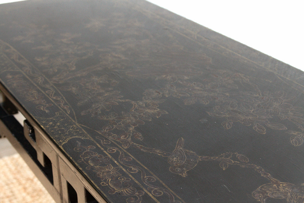 Vintage Black Lacquer Altar Table w/Gold Details (Trade)