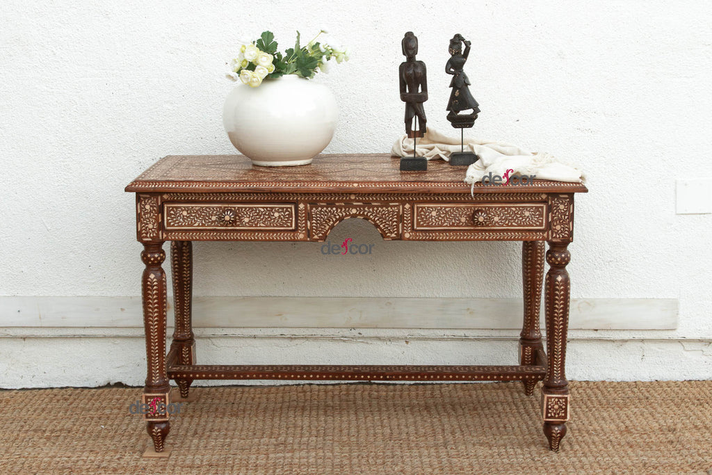 Exquisite Medallion Top Inlay Writing Table