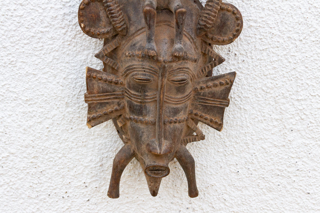 The Guardian, Vintage African Mask