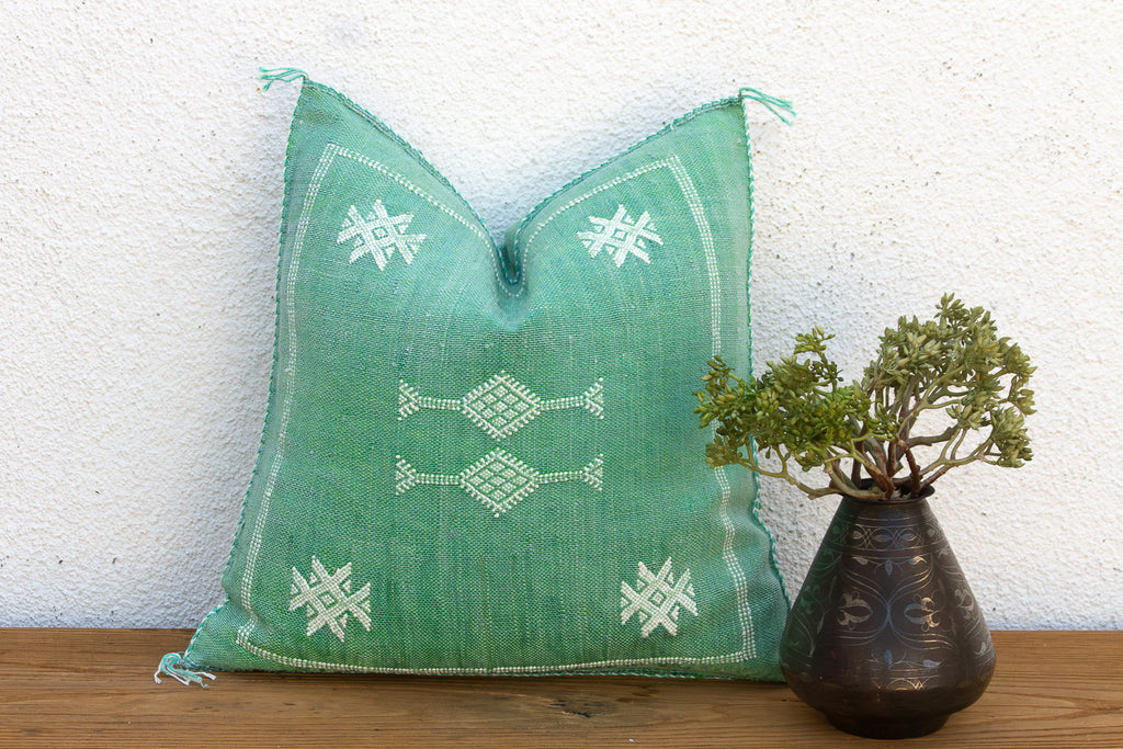 Sage Star Cactus Silk Moroccan Pillow