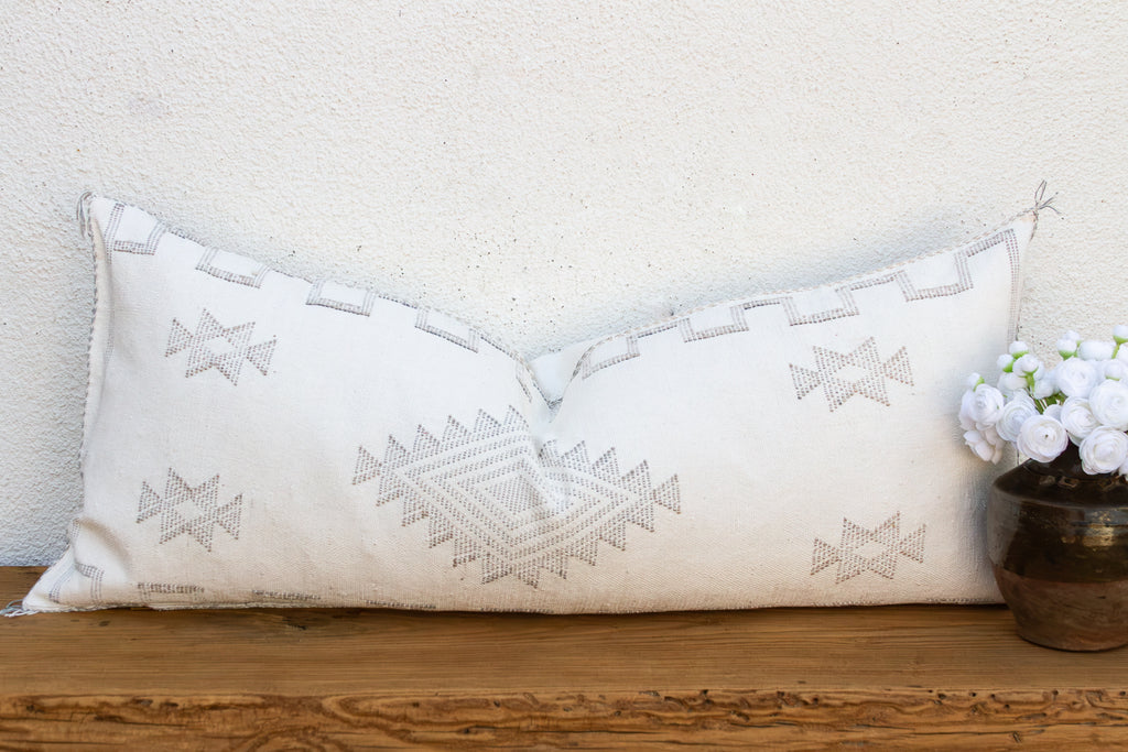 Snowdrift Star Oversized Lumbar Moroccan Pillow (Trade)