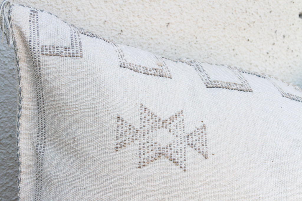 Snowdrift Star Oversized Lumbar Moroccan Pillow (Trade)