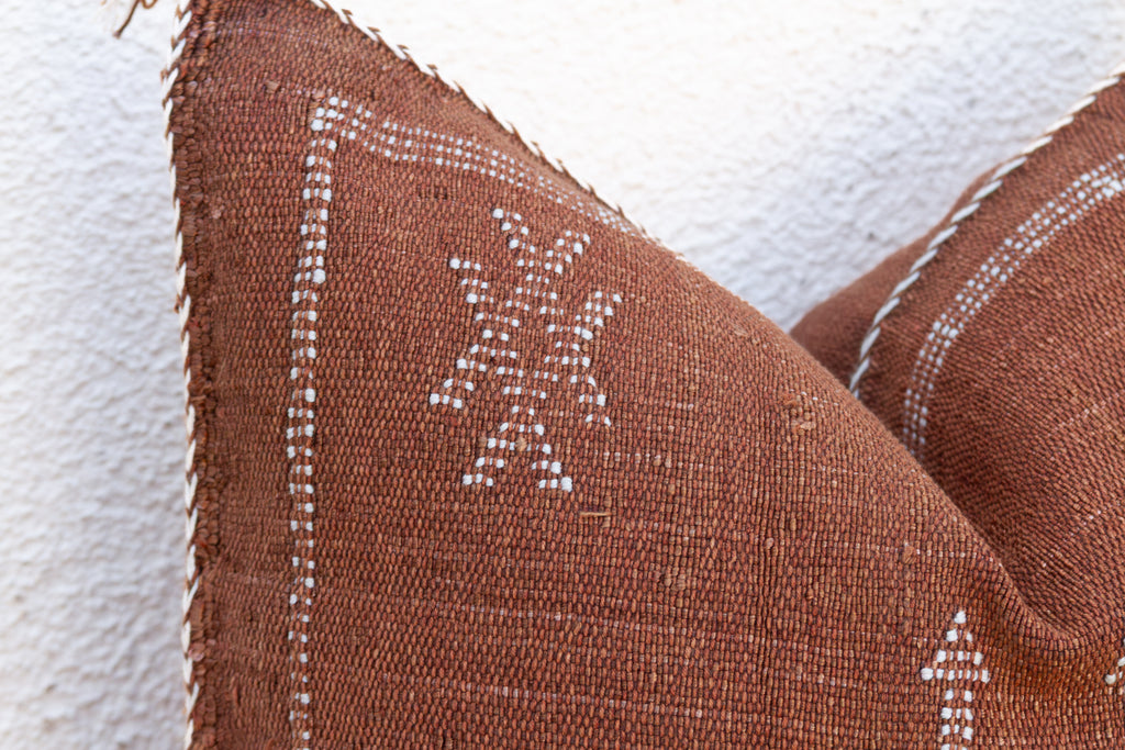 Clay Diamond Cactus Silk Moroccan Pillow (Trade)
