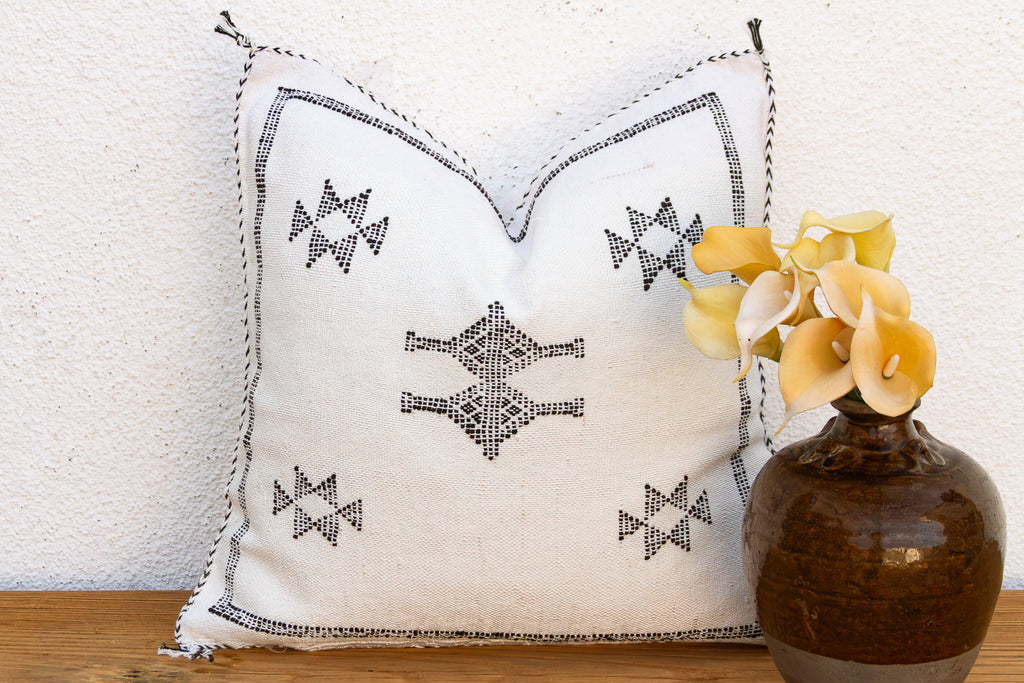Stacked Stars Cactus Silk Moroccan Pillow