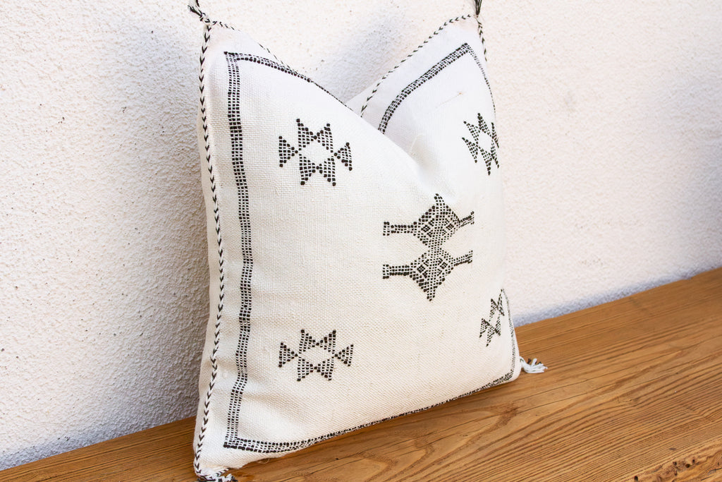 Stacked Stars Cactus Silk Moroccan Pillow