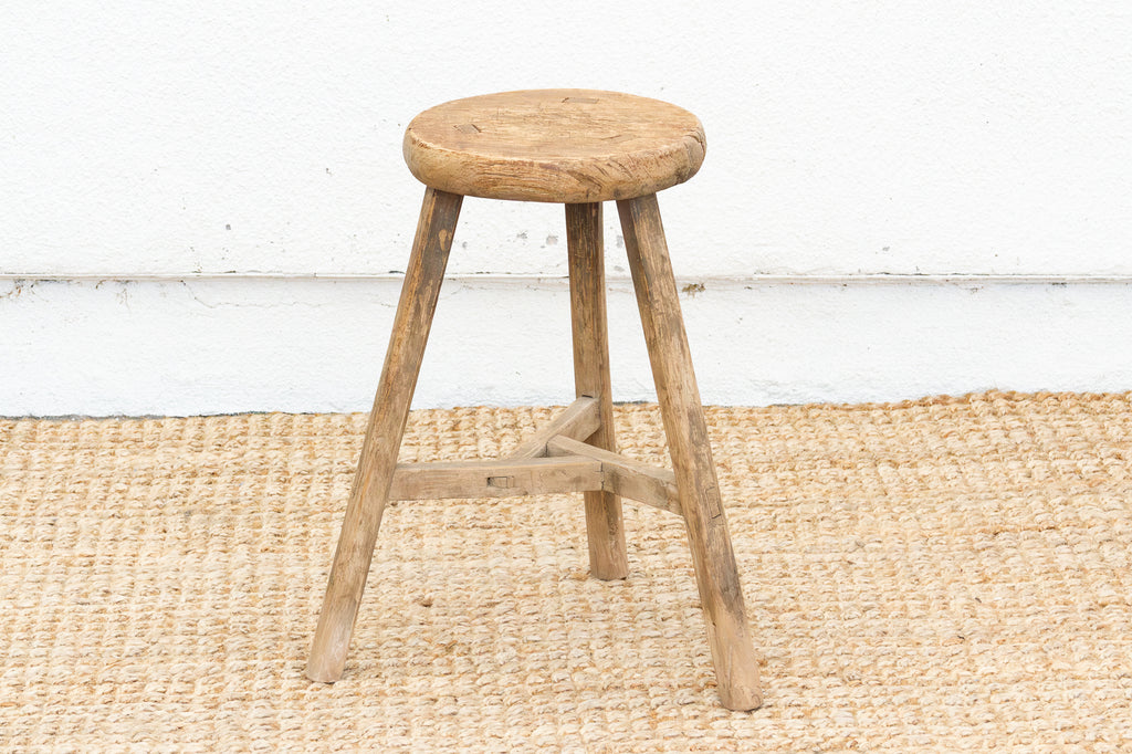 Scandinavian Countryside Round Stool
