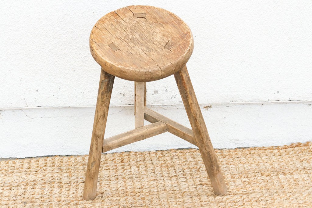 Scandinavian Countryside Round Stool