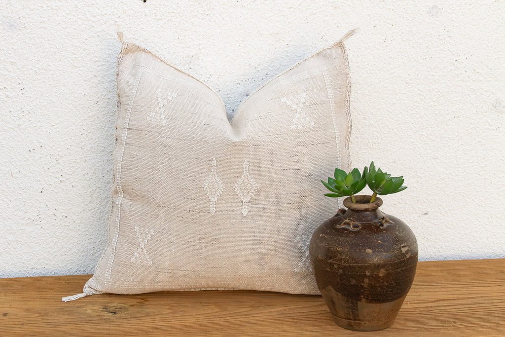 Linen Star Cactus Silk Moroccan Pillow