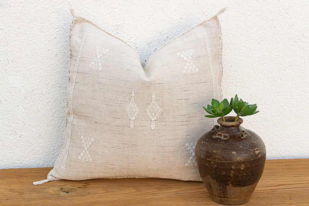 Linen Star Cactus Silk Moroccan Pillow