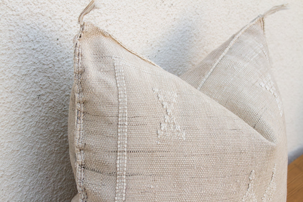 Linen Star Cactus Silk Moroccan Pillow