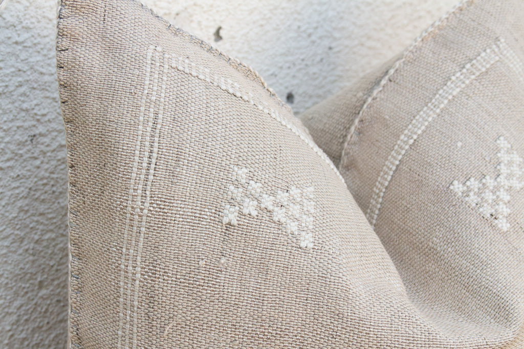 Grey Mist Diamond Cactus Silk Moroccan Pillow